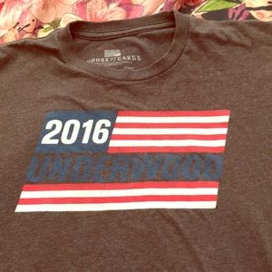 House of Cards T-shirt in large